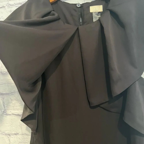 H&M Sheath Dress Womens Charcoal Gray Ruffle‎ Classy Dress - Picture 5 of 8